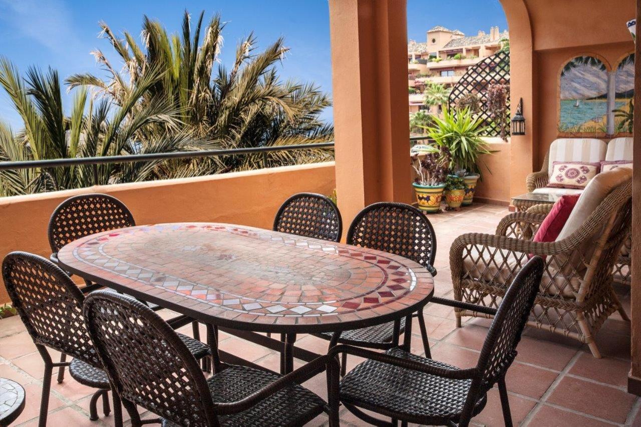 Prado Apartment Estepona Bagian luar foto