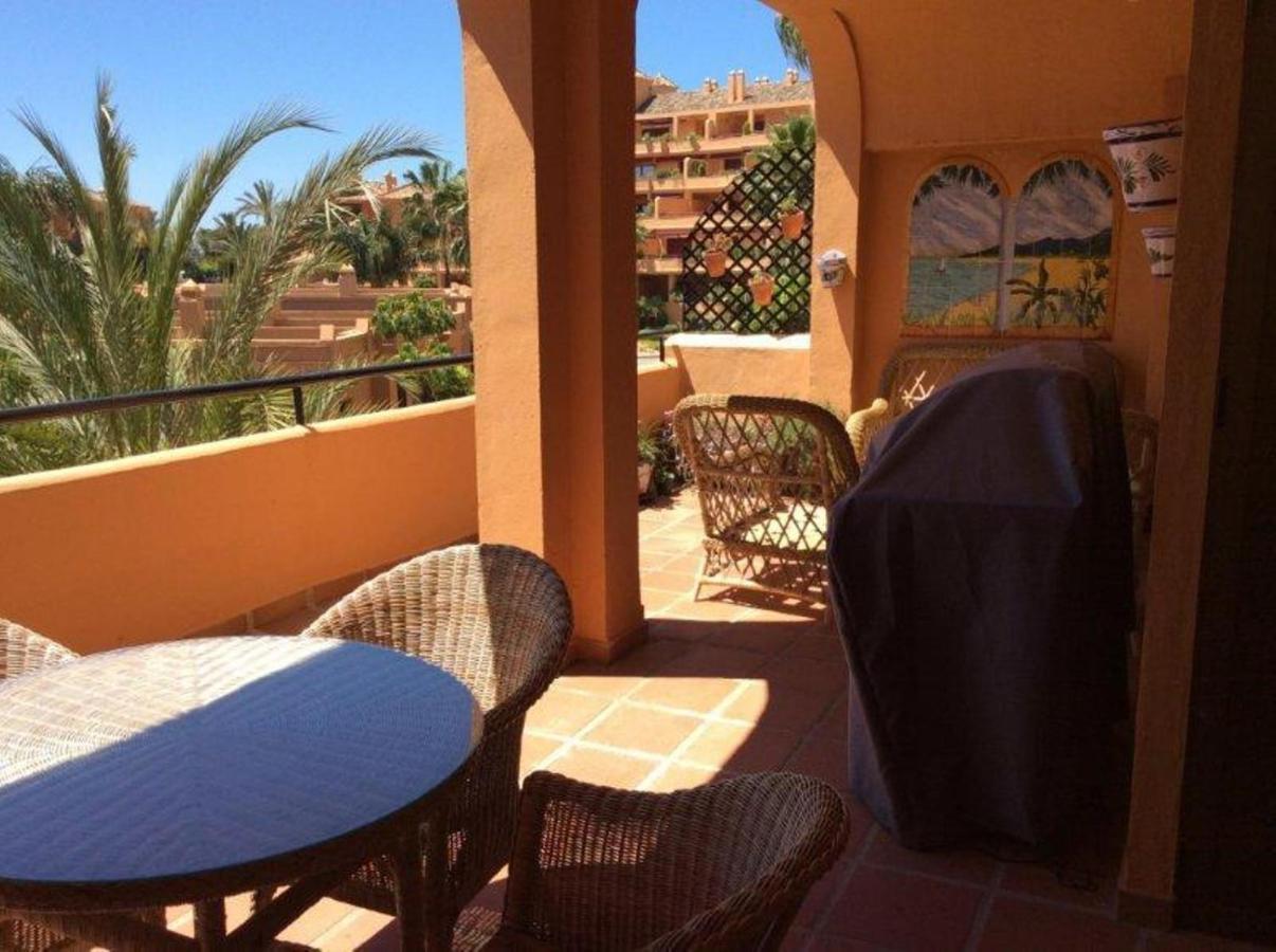 Prado Apartment Estepona Bagian luar foto
